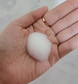 MF프리 [닥터문] 유산균 락토케어 질경초 여성청결제 200ml (폼타입) — 5점을 준 리뷰어가 2022년 5월 올린 사용 사진