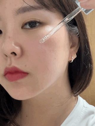 나우 [리브엠] 화해 1등 수분앰플 , 엑소코어 워터풀 텐션 앰플 — 5점을 준 리뷰어가 2025년 5월 올린 사용 사진
