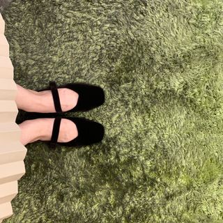 로서울 Rowie mary jane shoes Velvet, Ecoclean — 4.5점을 준 리뷰어가 2021년 9월 올린 사용 사진
