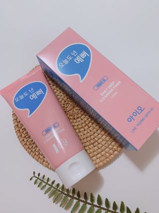 IO 아이오 오늘도 넌 예뻐 - 데일리딥 클렌징폼 — 5점을 준 리뷰어가 2021년 2월 올린 사용 사진