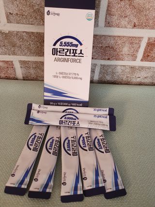 자연에온 아르긴포스 L-아르기닌 5555mg 스틱 15개입 1박스 — 5점을 준 리뷰어가 2021년 4월 올린 사용 사진