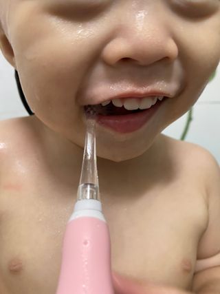 [오라덴스] 99.9 항균 칫솔모_키즈 진동칫솔 2,3단계 중 택 1 — 5점을 준 리뷰어가 2021년 7월 올린 사용 사진