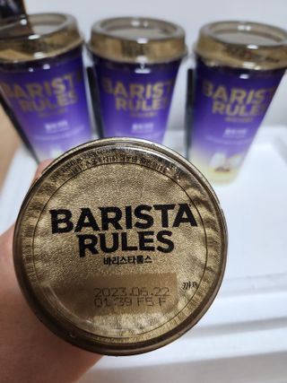 바리스타룰스 돌체 라떼 — 5점을 준 리뷰어가 2023년 4월 올린 사용 사진