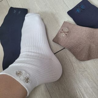 [사이즈가 있는 양말 필로이] 남/여 골지 발목 양말 4족 세트 남【S, M, L, XL】여【S, M, L】_컬러 랜덤 — 5점을 준 리뷰어가 2022년 6월 올린 사용 사진