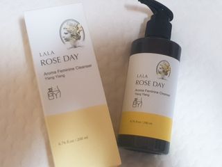 라라로즈데이 시즌2 여성청결제 200ml 아로마 페미민 클렌저, 독일더마인증 — 5점을 준 리뷰어가 2021년 8월 올린 사용 사진