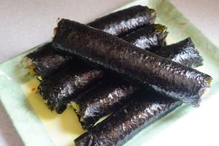 해풀잎 누구나 김밥*1ea [(혼합야채 35g *1ea,  김밥김 (5g, 5ea),  양념간장 (6g, 5ea), 참기름(5g, 2ea)] — 5점을 준 리뷰어가 2022년 7월 올린 사용 사진