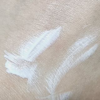 바노바기 코스메틱 바노바기 밀크씨슬 리페어 시카 선스크린 플러스 50ml — 5점을 준 리뷰어가 2023년 1월 올린 사용 사진