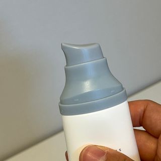 [스킨1004] 마다가스카르 센텔라 히알루-시카 워터핏 선세럼 50ml — 5점을 준 리뷰어가 2024년 5월 올린 사용 사진