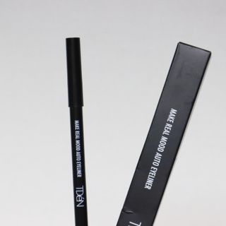 틸디앤 메이크 리얼무드 오토 아이라이너 — 4점을 준 리뷰어가 2021년 12월 올린 사용 사진