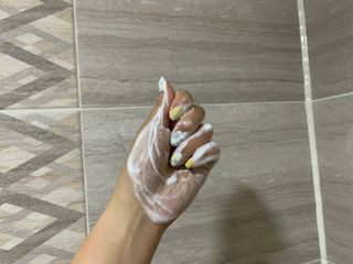 1. eillie o 미네랄 일라이트 헤어 샴푸 2. eillie o 미네랄 일라이트 퓨어 클렌징 솝 — 5점을 준 리뷰어가 2022년 5월 올린 사용 사진
