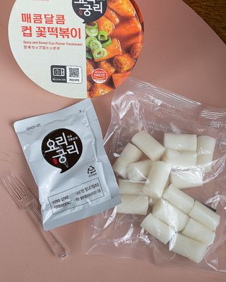프리 [요리궁리] 매콤달콤 꽃떡볶이 6개입 세트 — 5점을 준 리뷰어가 2024년 10월 올린 사용 사진
