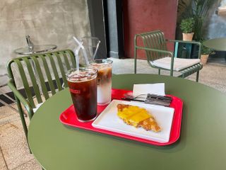 [유슬립 평촌점] 음료2 + 디저트1 or 팥빙수1 중 택1 — 5점을 준 리뷰어가 2021년 7월 올린 사용 사진