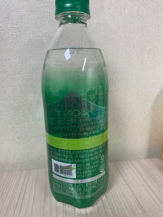 몽베스트 Montbest with Sparkling water Lime20병 — 5점을 준 리뷰어가 2022년 9월 올린 사용 사진