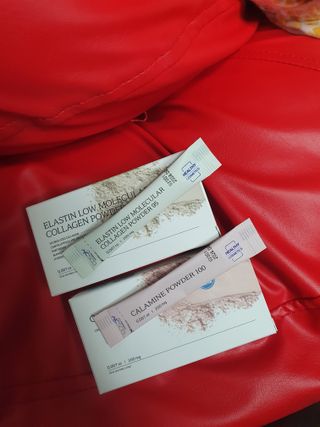 [유니자르] 엘라스틴 저분자 콜라겐95 + 칼라민 100 — 4점을 준 리뷰어가 2021년 11월 올린 사용 사진