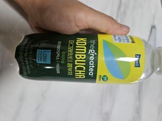 더그레잇티 콤부차 [매일유업] 더그레잇티 44kcal 콤부차 300ml *12개입 (오리지널 6개+베리리치 6개) — 4점을 준 리뷰어가 2023년 7월 올린 사용 사진