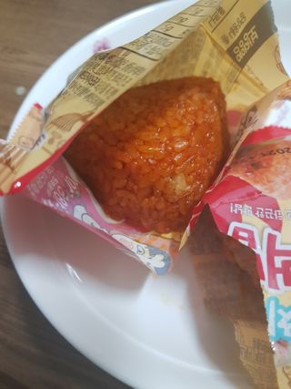 삼양냉동 [삼양] 불닭참치마요구운주먹밥+불닭볶음김치구운주먹밥 2세트구성 — 4.5점을 준 리뷰어가 2021년 2월 올린 사용 사진