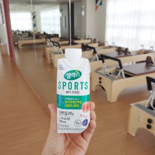 셀렉스스포츠 셀렉스 스포츠 웨이 프로틴 복숭아_ 330ml x 12팩 — 5점을 준 리뷰어가 2021년 3월 올린 사용 사진