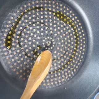 마에스트로 엑스트라버진 올리브 유 마에스트로 엑스트라버진 스페인 올리브유 — 5점을 준 리뷰어가 2022년 2월 올린 사용 사진