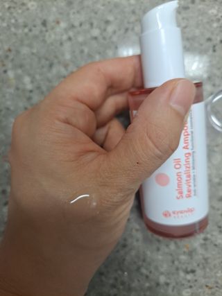 아이앤립 / EYENLIP 아이앤립 연어오일 리바이탈라이징 토너+앰플+크림 3종 세트 — 5점을 준 리뷰어가 2021년 7월 올린 사용 사진