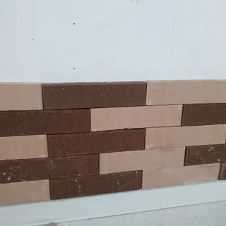 [신흥산업] 붙이는 벽돌 황토 파벽돌 230mm 45장,  욕실 인테리어 실내장식 셀프인테리어 — 4점을 준 리뷰어가 2023년 5월 올린 사용 사진