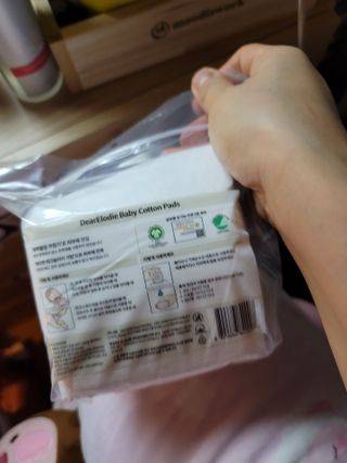 디어엘로디 프리미엄 유기농 베이비 솜티슈 40매 3 + 1 PACK — 5점을 준 리뷰어가 2021년 3월 올린 사용 사진