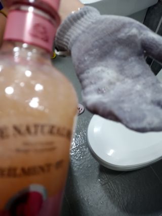 벨먼 내추럴스파 수분광채 스크럽 바디워시 600ml 5종 — 5점을 준 리뷰어가 2022년 5월 올린 사용 사진