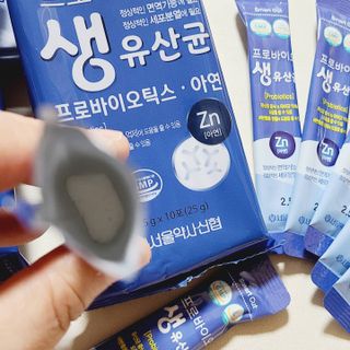서울약사신협_프로바이오생유산균_2.5G x 100포 — 5점을 준 리뷰어가 2021년 6월 올린 사용 사진