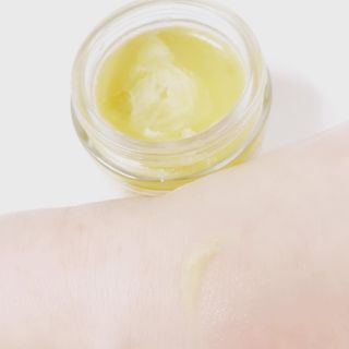 올리브 오일 스킨케어 컴퍼니 [OOSC] 순한 베이비 퓨어 수딩밤 오리지널 60g — 3.5점을 준 리뷰어가 2021년 4월 올린 사용 사진