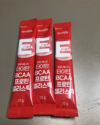 인디닥터 면역 생생 핑크 이뮨 젤리 + 타이탄 BCAA 프로틴 젤리스틱 — 5점을 준 리뷰어가 2022년 6월 올린 사용 사진