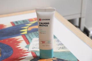 리더스코스메틱 리더스 카밍 바이오틱스 선 에센스 SPF 50+ PA++++ — 5점을 준 리뷰어가 2022년 6월 올린 사용 사진