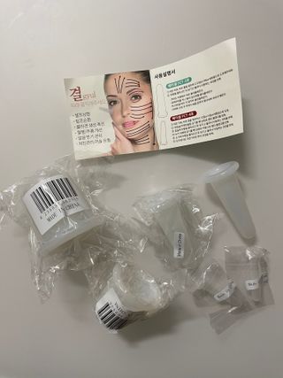 메디미케이알 커핑테라피 실리콘부항마사지 리프팅 페이스+바디 안티 셀룰 라이트 6pcs — 3.5점을 준 리뷰어가 2021년 2월 올린 사용 사진