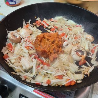[유픽] 구운 야채의 풍미를 담은 토마토소스, 마르코 루테닛사 2병 — 3점을 준 리뷰어가 2021년 2월 올린 사용 사진