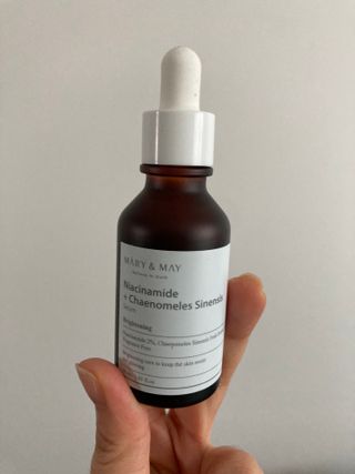 마리엔메이 히알루로닉스 세럼 ,나이아신아마이드 모과 세럼, 마린콜라겐 세럼, 청귤 흰목이버섯 추출물 세럼 — 5점을 준 리뷰어가 2021년 10월 올린 사용 사진