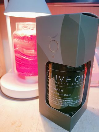 올리브 오일 스킨케어 컴퍼니 [OOSC] 촉촉 깨끗 내추럴리 너리시드 핸드워시 500ml — 5점을 준 리뷰어가 2021년 5월 올린 사용 사진