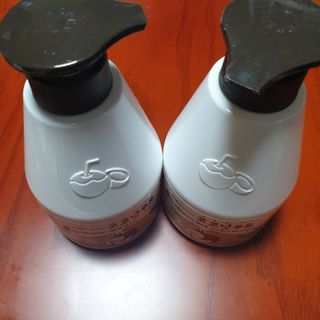 [과일나라] 피부가 마시는 코코넛우유 바디클렌저&바디로션 — 5점을 준 리뷰어가 2022년 3월 올린 사용 사진