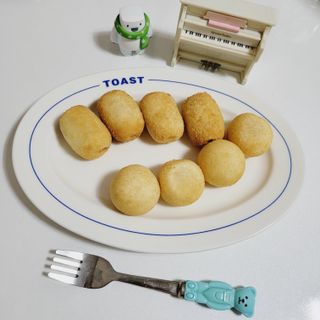 Dog&Ball 독앤볼 [Dog&Ball] 미니찹쌀볼도그 찹쌀치즈볼 — 5점을 준 리뷰어가 2021년 12월 올린 사용 사진