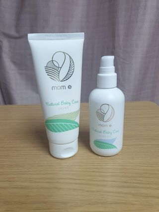 mom e 맘이 내추럴 베이비 케어 크림+바디오일 — 5점을 준 리뷰어가 2021년 1월 올린 사용 사진