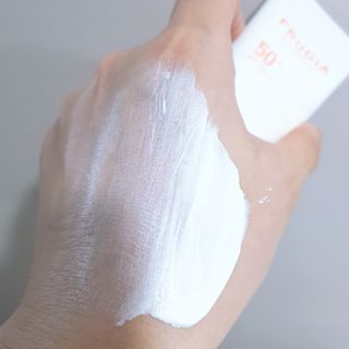 [후르디아] 혼합자차 선 에센스+톤업 선크림 2종 — 5점을 준 리뷰어가 2021년 5월 올린 사용 사진