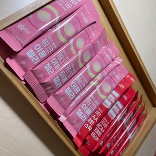 인디닥터 면역 생생 핑크 이뮨 젤리 + 타이탄 BCAA 프로틴 젤리스틱 — 5점을 준 리뷰어가 2022년 6월 올린 사용 사진