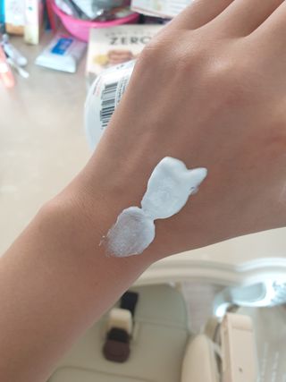 [닥터문] 프리미엄 알로에베라 선크림 500ml — 5점을 준 리뷰어가 2022년 6월 올린 사용 사진