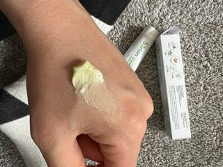 건선/아토/습진/민감성 피부 천연보습진정크림 소리온 크림 & 센시티브 크림 50g — 4점을 준 리뷰어가 2022년 3월 올린 사용 사진