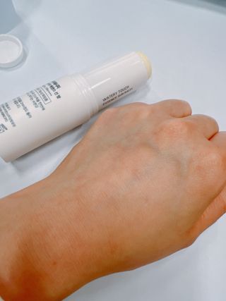 아이레시피 워터리터치 에센스 선 밤 [SPF50+/PA++++] — 5점을 준 리뷰어가 2023년 3월 올린 사용 사진