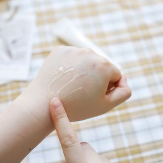 브에노 스킨셀 더마 앰플 — 4.5점을 준 리뷰어가 2021년 6월 올린 사용 사진
