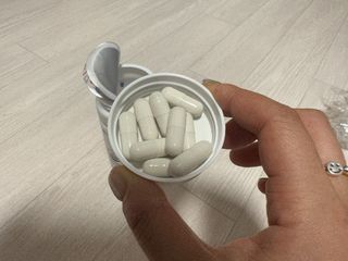 프리마인 성큼다가온 봄, 이너뷰티를 챙겨야 피부도 화사하게, 컨디션도 활기차게. 흡수율을 높인 고효율 비타민. — 5점을 준 리뷰어가 2022년 11월 올린 사용 사진