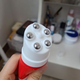 건강누리인터내셔날 큐어레스트 스포츠 마사지 닥터페인 바디 핫 롤링 볼 크림(100ml) — 5점을 준 리뷰어가 2022년 3월 올린 사용 사진