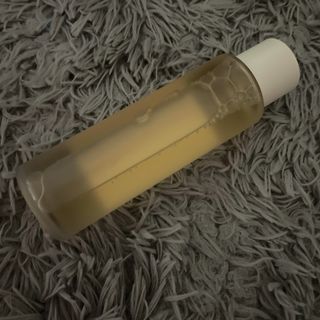 GINGER6 라이크 화이트 블라썸 에센스 토너 — 5점을 준 리뷰어가 2021년 10월 올린 사용 사진