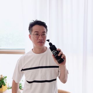 타미모아 토탄수 플러스 탈모증상완화 기능성 샴푸 — 5점을 준 리뷰어가 2021년 6월 올린 사용 사진