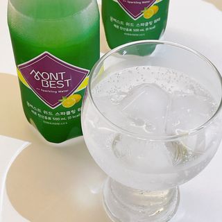 몽베스트 Montbest with Sparkling water Lemon OR Lime 20병(랜덤) — 5점을 준 리뷰어가 2022년 12월 올린 사용 사진