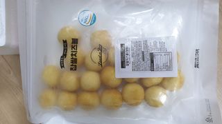Dog&Ball 독앤볼 [Dog&Ball] 미니찹쌀볼도그 찹쌀치즈볼 — 4점을 준 리뷰어가 2021년 9월 올린 사용 사진