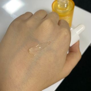 체르엠 스템앤셀 비타민 브라이트닝 에센스 30ml 1개 — 5점을 준 리뷰어가 2021년 9월 올린 사용 사진